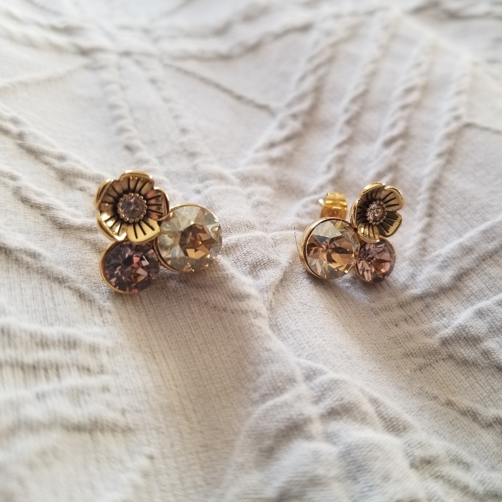 2/55$ COACH floral cluster earrings